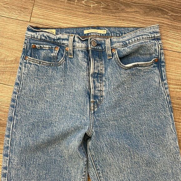 LEVI’s wedgie straight (29x28) - Picture 2 of 6